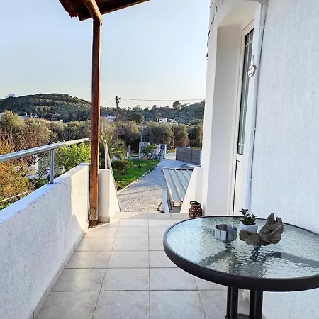 Boheme Studios 2 Skiathos Town Exterior photo